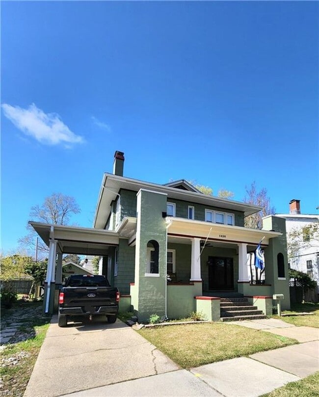 1420 Morris Crescent in Norfolk, VA - Building Photo - Building Photo
