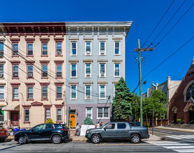 232 Jefferson St in Hoboken, NJ - Building Photo - Building Photo