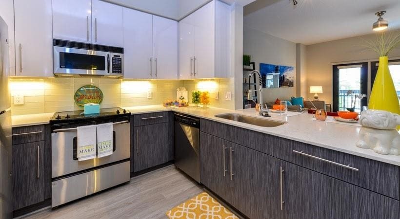 530 Piedmont Ave NE in Atlanta, GA - Building Photo