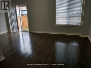 451 Cedric Terrace in Milton, ON - Building Photo - Building Photo