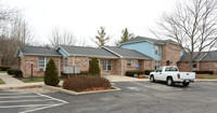 Madison Square Apartments in Plain City, OH - Foto de edificio - Building Photo