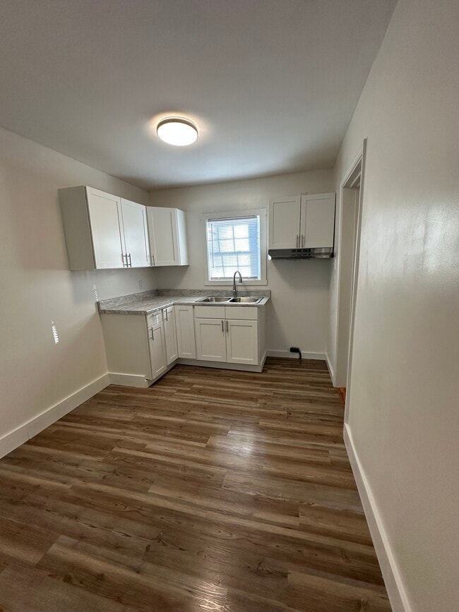 property at 221 Adamsville Ct