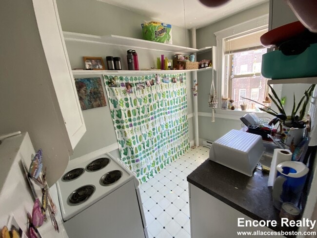 56 Park St, Unit 8 in Boston, MA - Building Photo - Building Photo