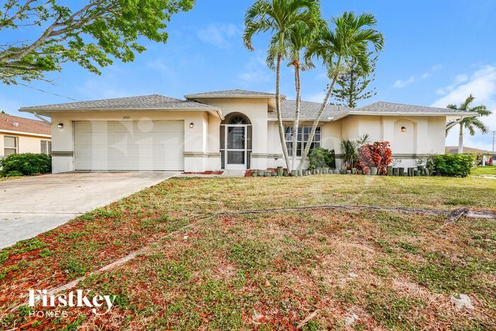 1733 SW 47th Terrace in Cape Coral, FL - Building Photo