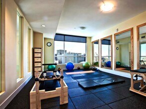 2001 Lincoln St in Denver, CO - Building Photo - Building Photo
