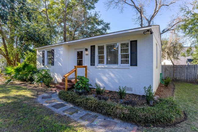 166 Williams St in Beaufort, SC - Building Photo - Building Photo