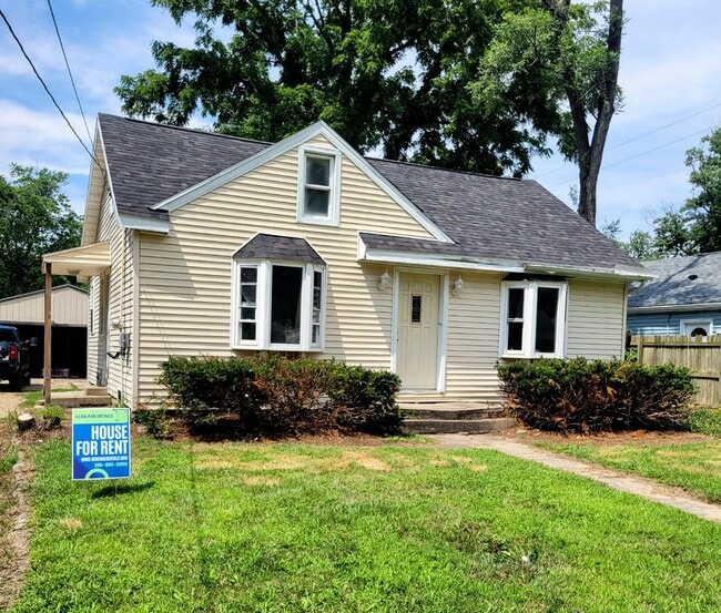 property at 1519 Baker Dr