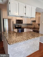 3344 Stone Heather Ct in Herndon, VA - Building Photo - Building Photo