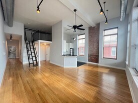 338 Grove St in Jersey City, NJ - Building Photo