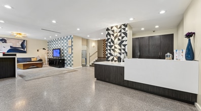 Ellicott House in Washington, DC - Foto de edificio - Building Photo