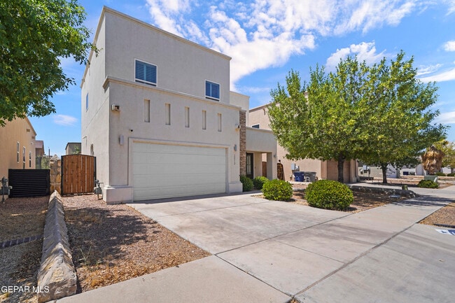 13012 Birds View Cir in El Paso, TX - Building Photo - Building Photo
