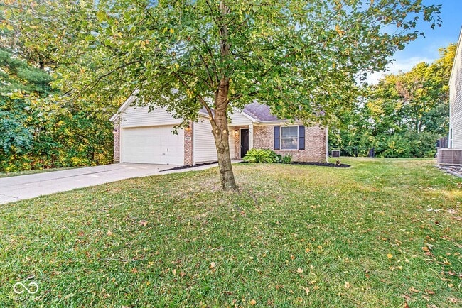 1660 Orchestra Way in Indianapolis, IN - Building Photo - Building Photo