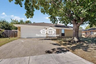 7505 Ridgeway Ave in North Richland Hills, TX - Building Photo - Building Photo