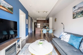 37 Niagara St in Toronto, ON - Building Photo - Building Photo