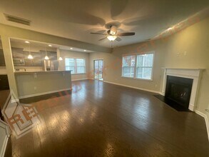 288 Heathwood Dr in Clayton, NC - Building Photo - Building Photo