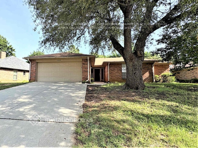 property at 1208 Brookfield Ln