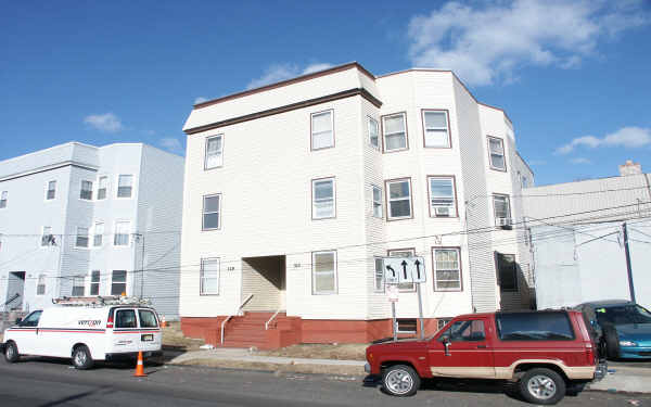 317-319 Westfield Ave in Elizabeth, NJ - Building Photo - Building Photo