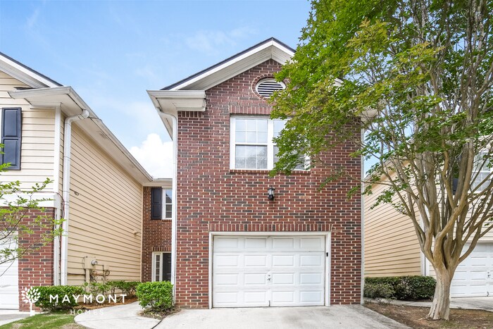 7079 Biltmore Trce in Lithonia, GA - Building Photo