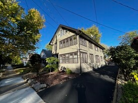 1701 Taylor St NE, Unit 3