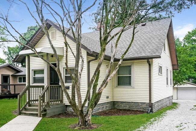 935 N Gibson Ave in Indianapolis, IN - Building Photo - Building Photo