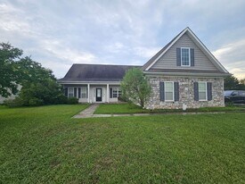 202 Winson Green Ln in Jacksonville, NC - Building Photo