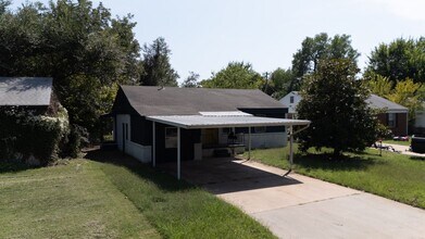 112 W Marshall Dr in Midwest City, OK - Building Photo - Building Photo