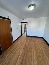 4251 W Haddon Ave in Chicago, IL - Foto de edificio - Building Photo