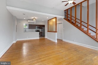 707 W Girard Ave in Philadelphia, PA - Building Photo - Building Photo