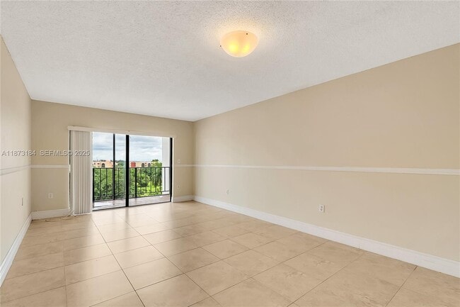 property at 9682 Fontainebleau Blvd