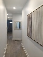 3351 W Crystal St, Unit 1 in Chicago, IL - Foto de edificio - Building Photo