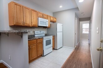 5043 Walnut St in Philadelphia, PA - Building Photo - Building Photo