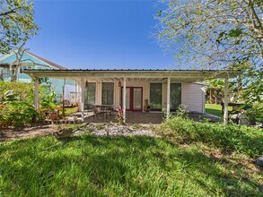 713 6th St in San Leon, TX - Building Photo - Building Photo