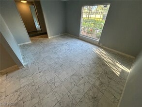 596 Tam O Shanter in Las Vegas, NV - Building Photo - Building Photo