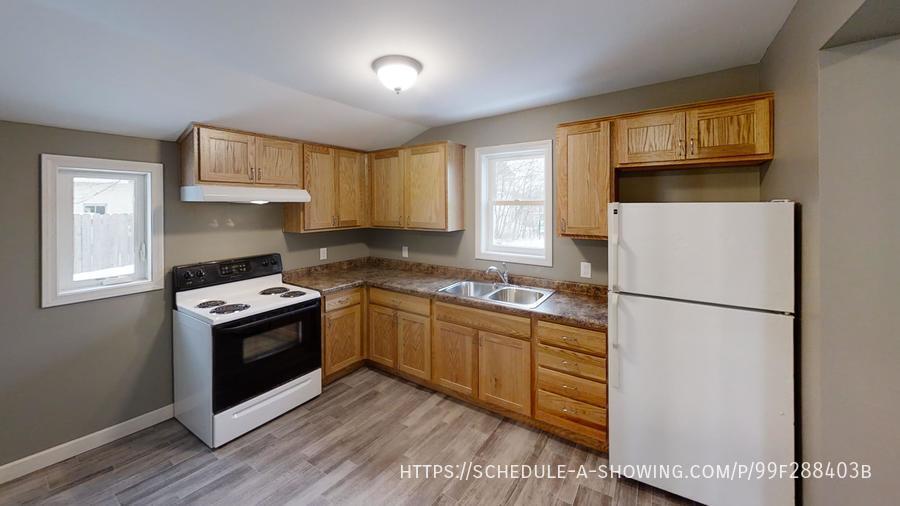 817 N 3rd St in Marquette, MI - Building Photo