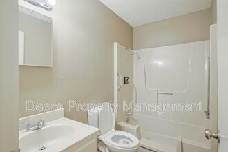 6016 Leavenworth Rd in Kansas City, KS - Building Photo - Building Photo