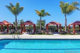 10637 Golden Willow Trail in San Diego, CA - Building Photo - Building Photo