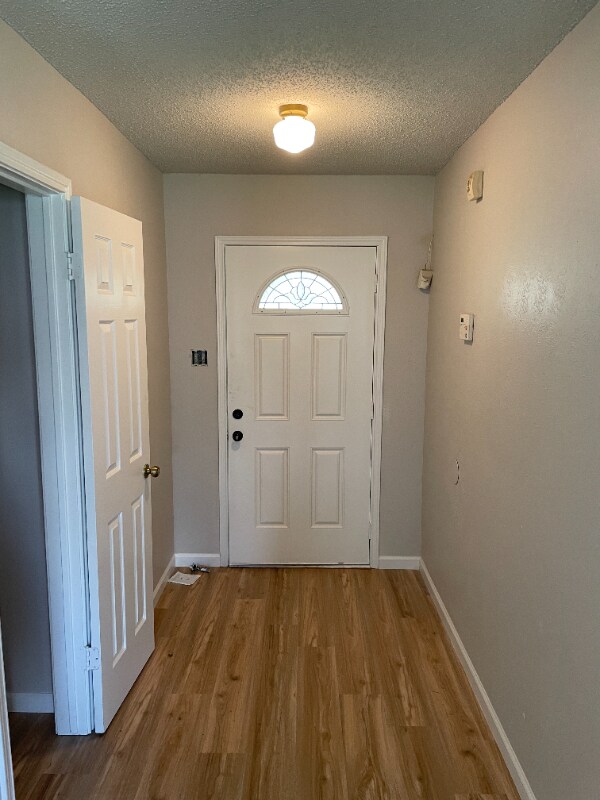 1711 Tamra Ct in Round Rock, TX - Foto de edificio - Building Photo