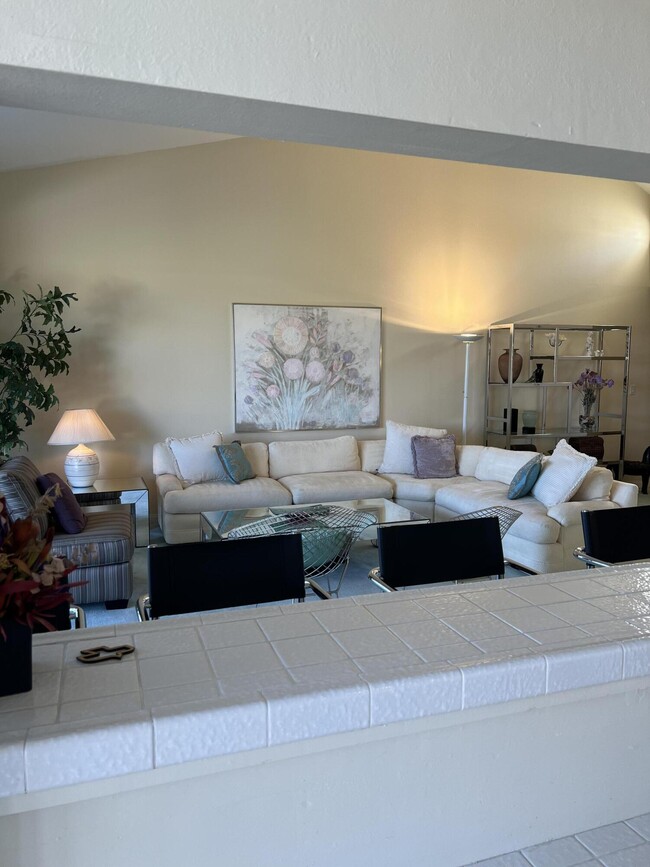 75 Cll Encinitas in Rancho Mirage, CA - Building Photo - Building Photo