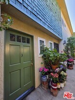 12740 Pacific Ave in Los Angeles, CA - Building Photo