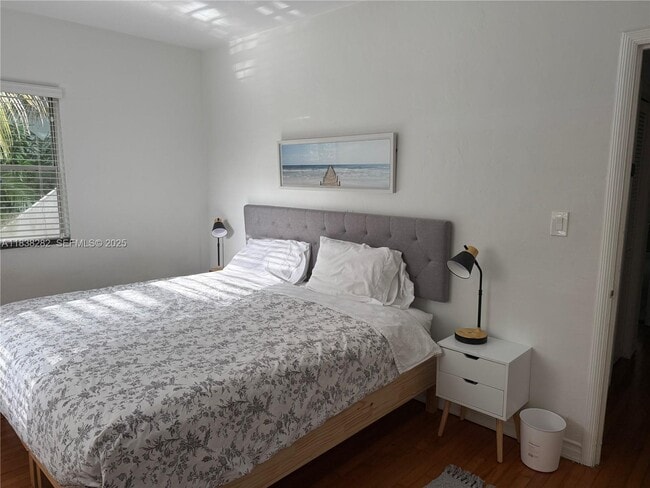 property at 3909 Ponce de Leon