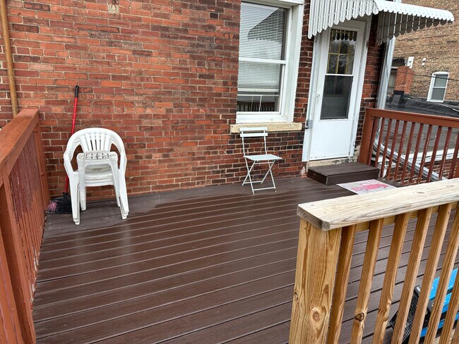 456-458 Main St in Marseilles, IL - Foto de edificio - Building Photo