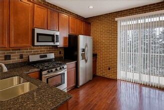 531 Lewis St in Birmingham, MI - Building Photo - Building Photo