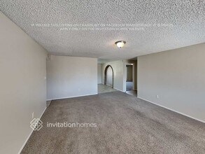 6038 W Vernon Ave in Phoenix, AZ - Building Photo - Building Photo