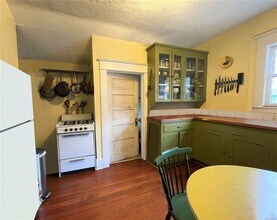 5816 17th Ave NW, Unit 3 in Seattle, WA - Building Photo - Building Photo