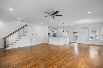 904 Delmas Ave in Nashville, TN - Building Photo - Building Photo