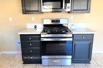 24644 Wind Flower Dr in Moreno Valley, CA - Building Photo - Building Photo