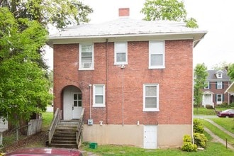 547 S Mason St in Harrisonburg, VA - Building Photo - Building Photo