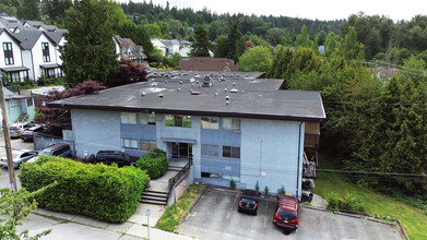 Eiffel Court in Coquitlam, BC - Building Photo - Building Photo