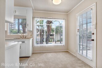 500 California Ave in Santa Monica, CA - Building Photo - Building Photo