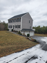 290 Thompson St in Middleboro, MA - Foto de edificio - Building Photo